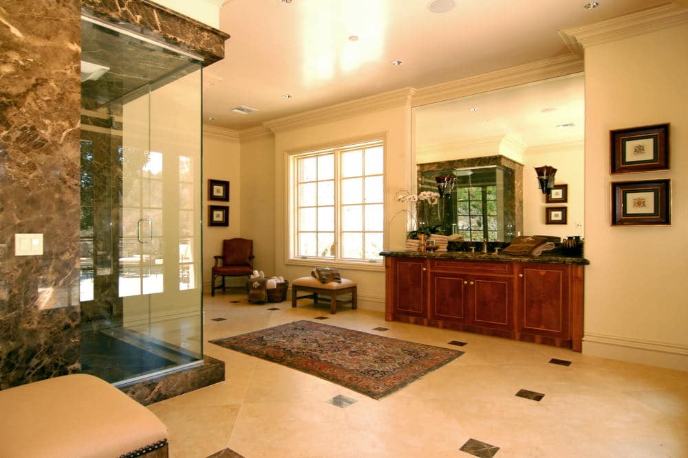Interior Photography of modern bathroom